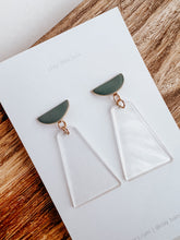 Load image into Gallery viewer, Clear Trapezoids in UnClay