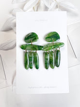 Load image into Gallery viewer, Reznor in Spring Brights