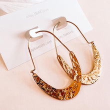 Load image into Gallery viewer, Oblong Hoops in UnClay